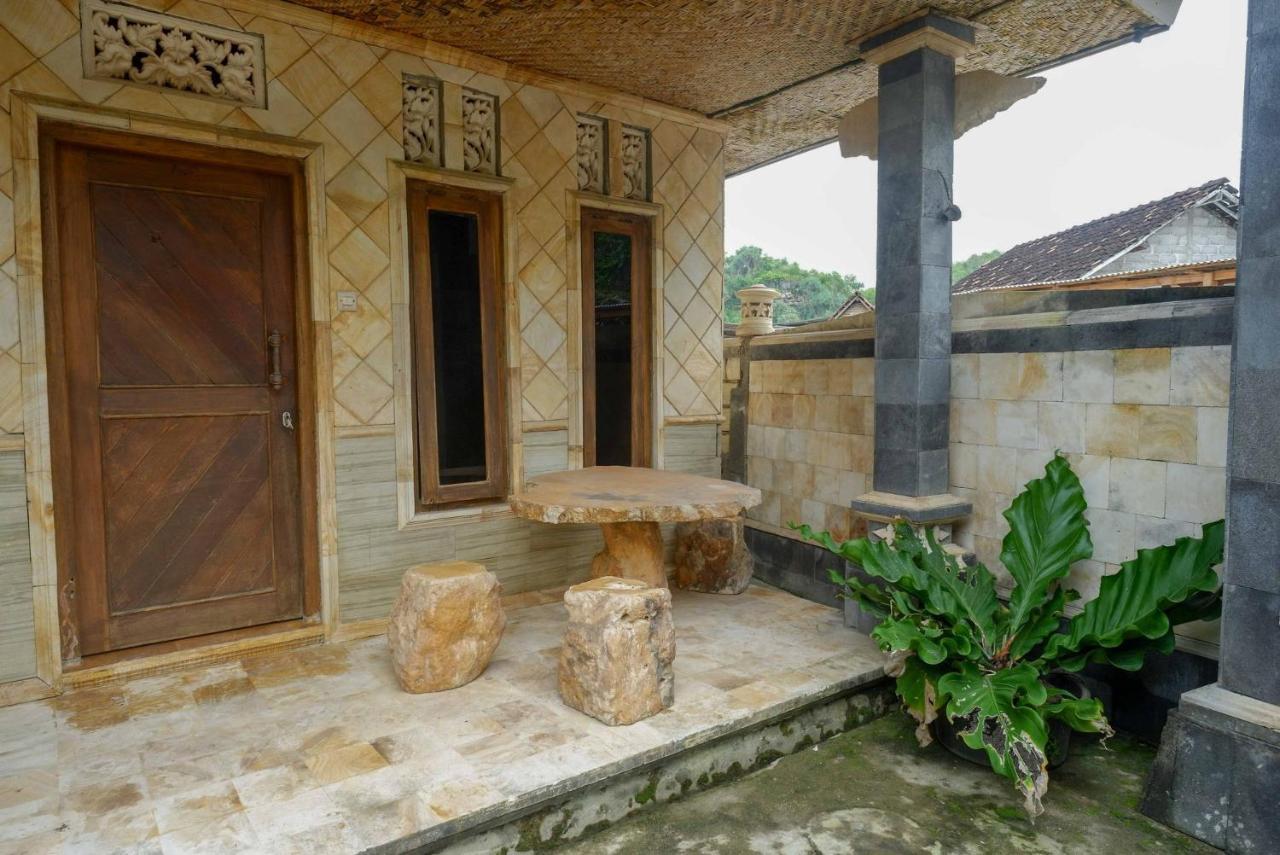 Hotel Kampoeng Drini Redpartner Brono Bagian luar foto