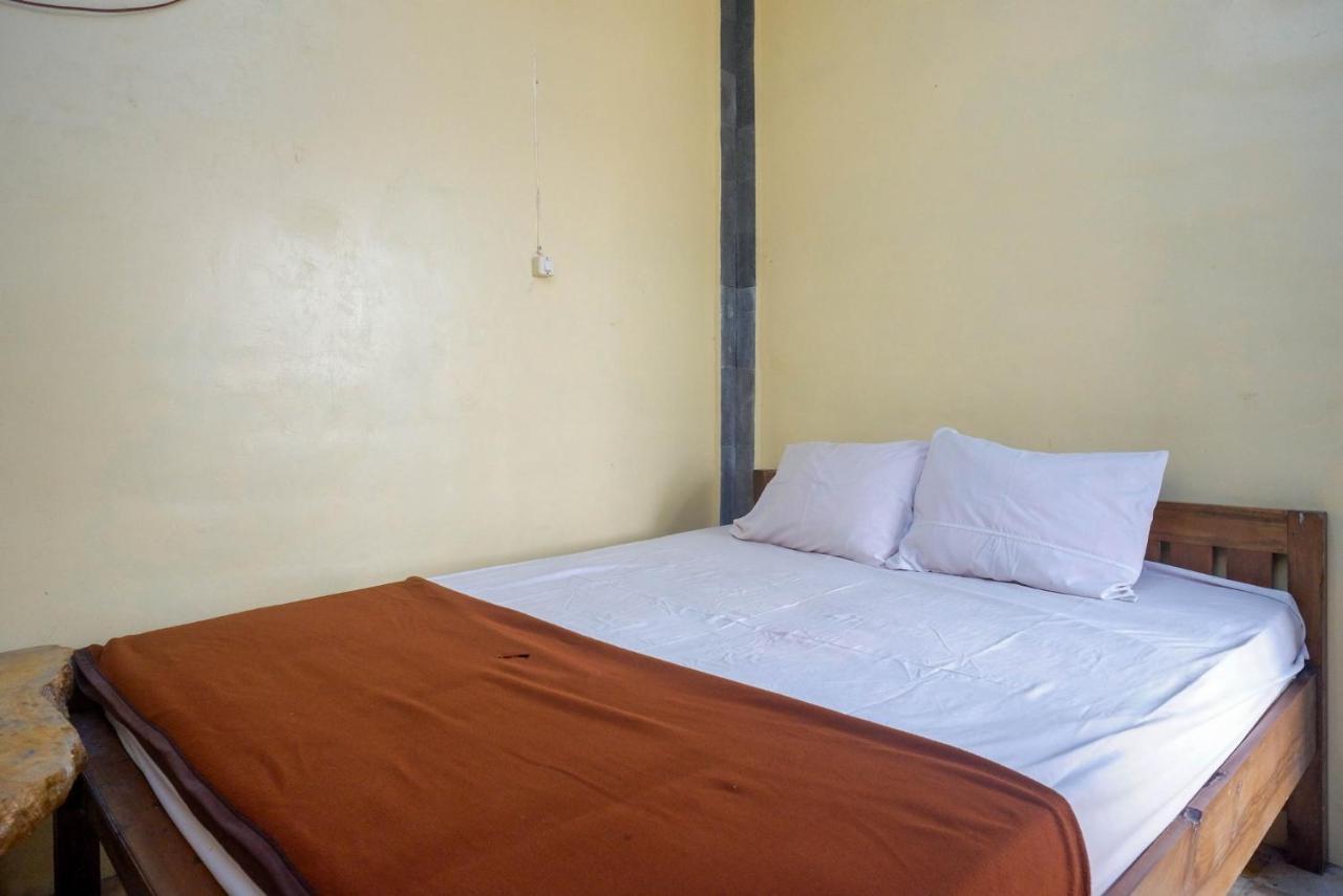 Hotel Kampoeng Drini Redpartner Brono Bagian luar foto