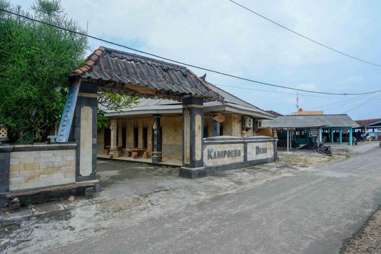 Hotel Kampoeng Drini Redpartner Brono Bagian luar foto