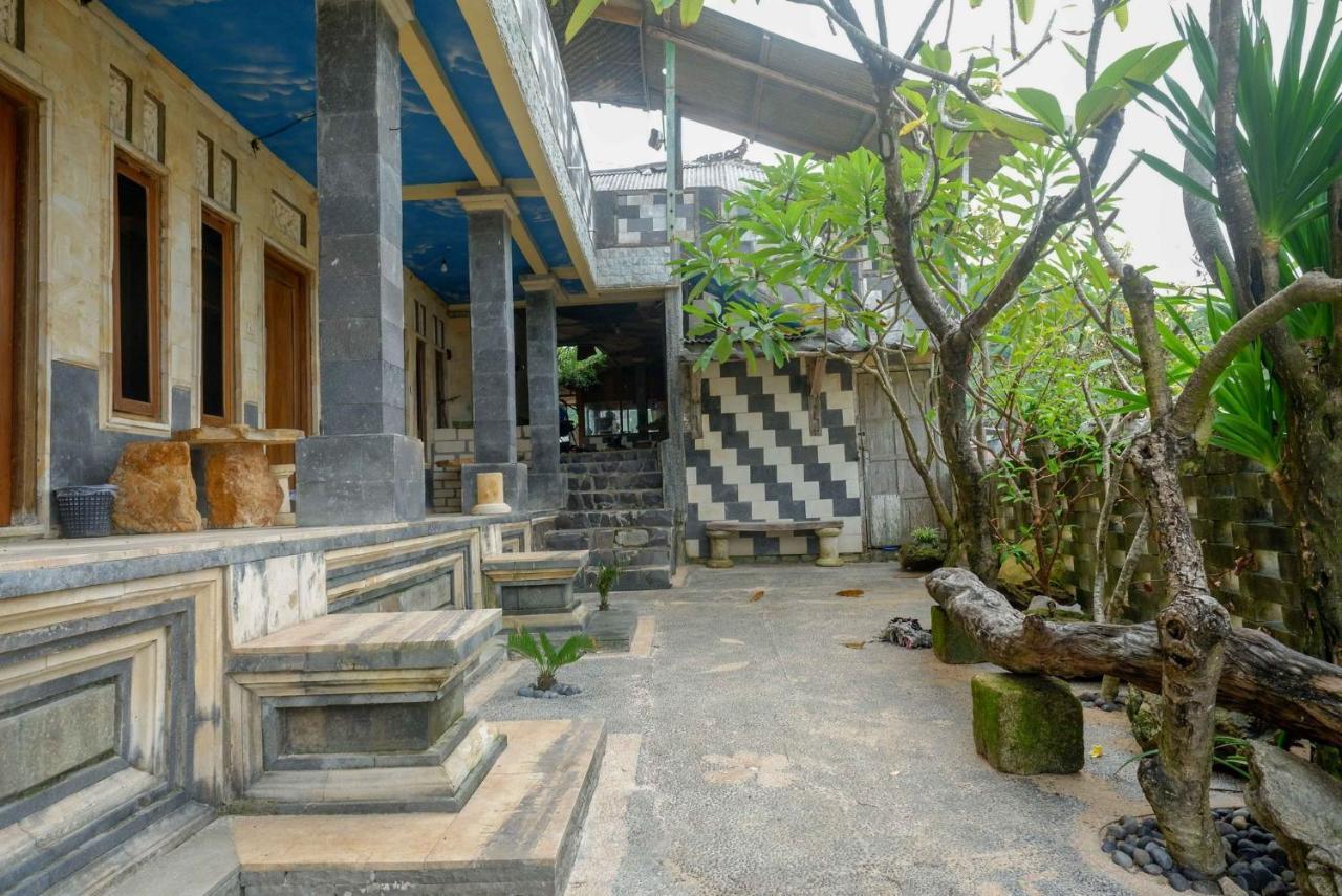 Hotel Kampoeng Drini Redpartner Brono Bagian luar foto